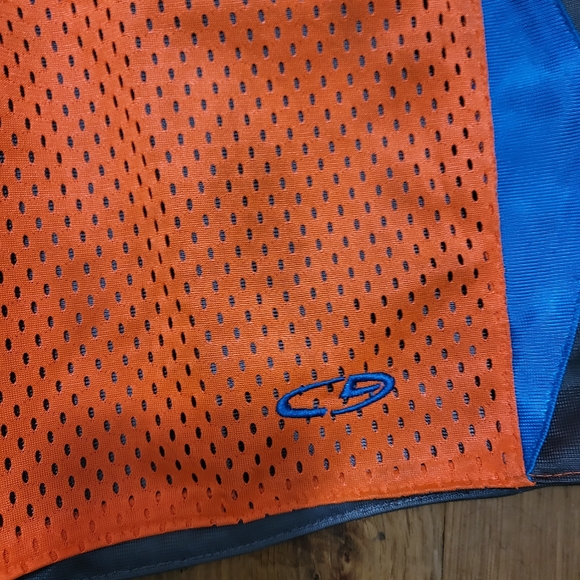 8/$12 Boys reversible mesh shorts - Picture 3 of 9